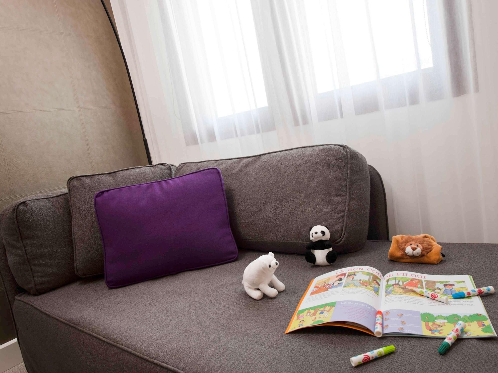 Novotel Paris Les Moulineaux 4*