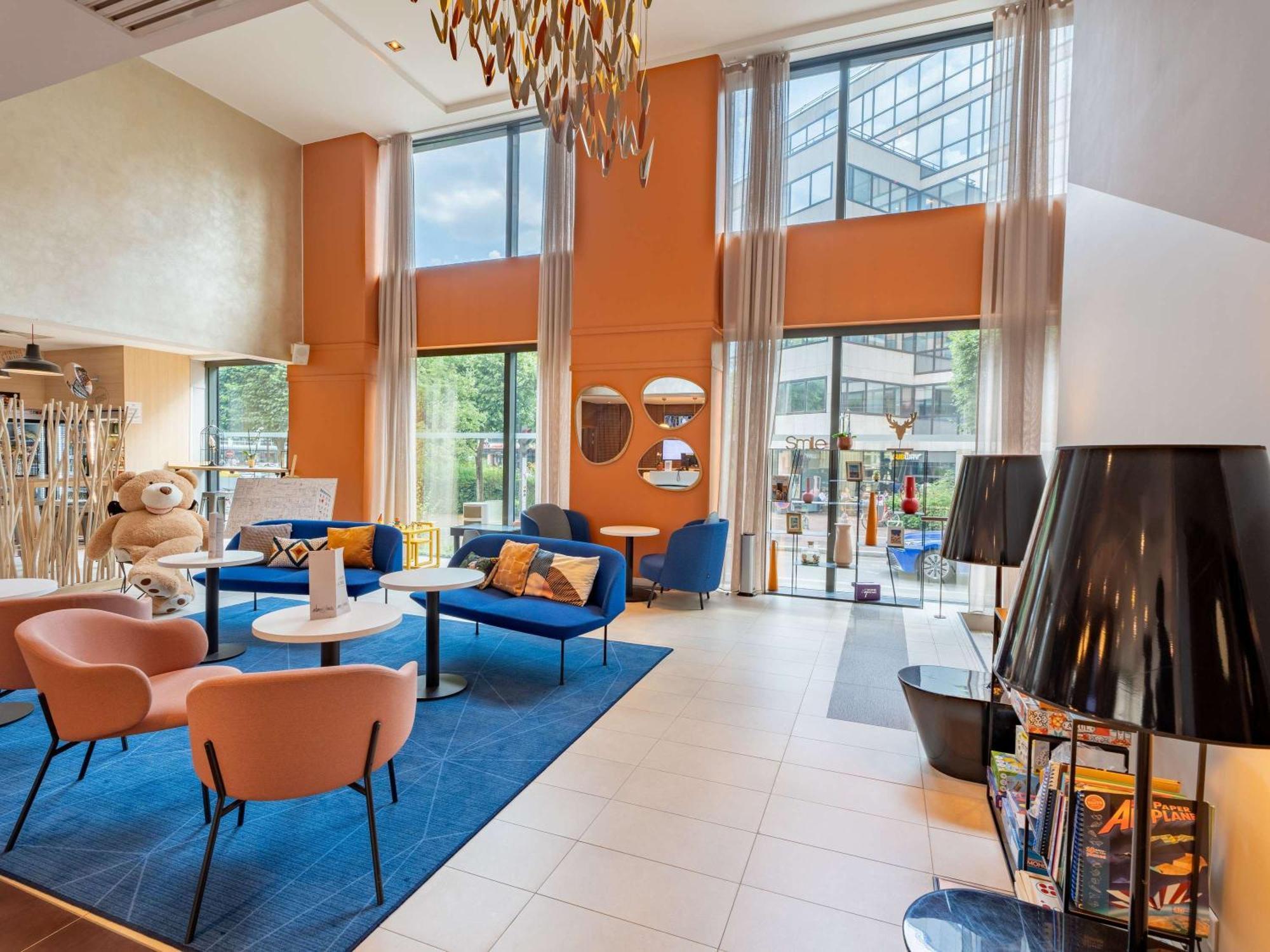 Hotel Novotel Paris Les Moulineaux 4*